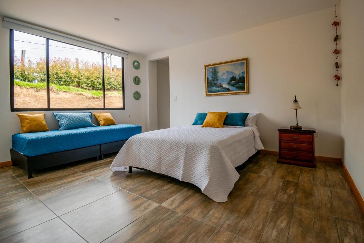Casa El Roble Hotel *
